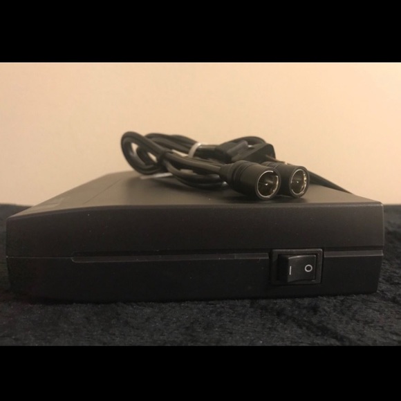 Magnavox DTV Digital to Analog ConverterW/Remote~Untested - Picture 5 of 11